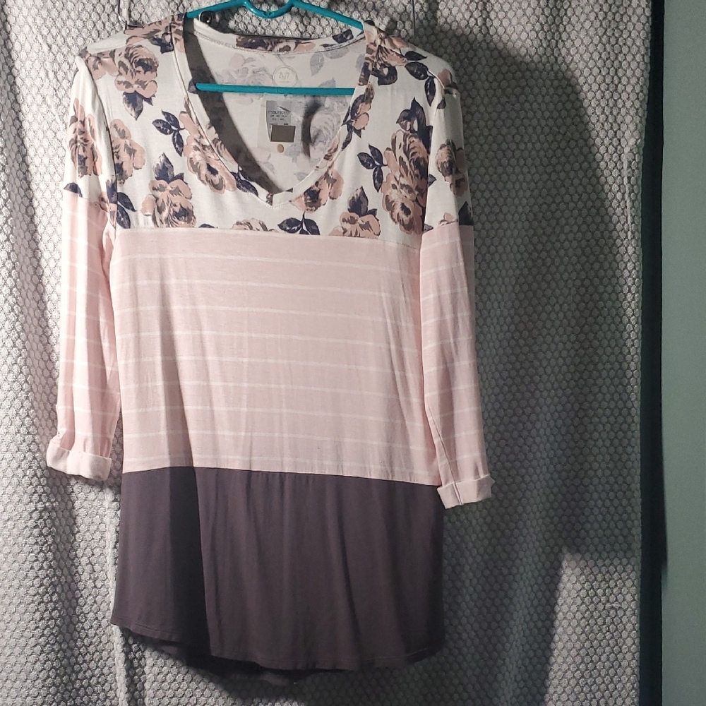 NWT Maurices Floral Top